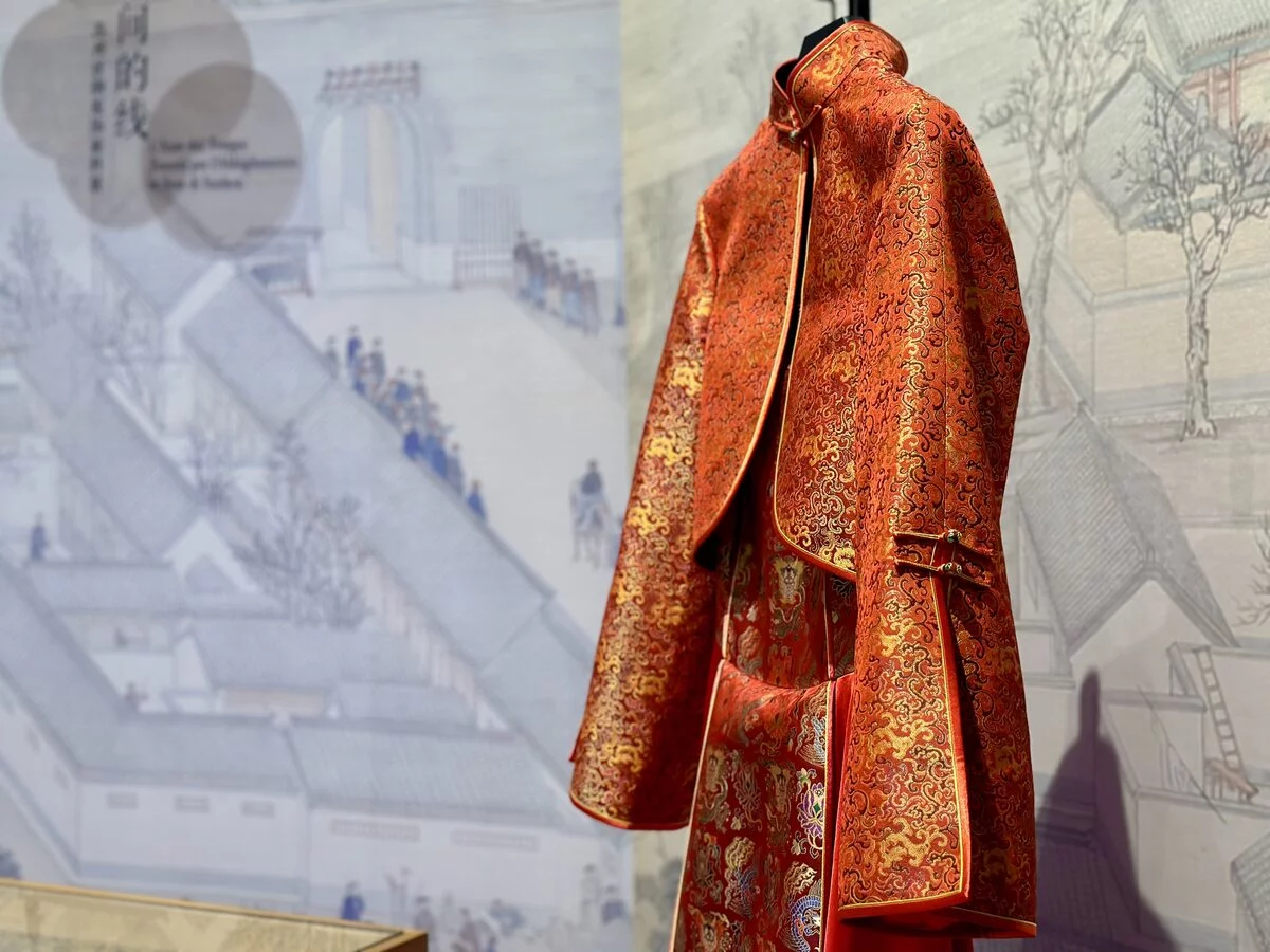Asse del Tempo. Tessuti per l’abbigliamento in seta di Suzhou