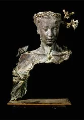 03, VBC, Alessio Deli, Resurfaced Venus #1, 2020, bronzo, 65 x 40x 20 cm