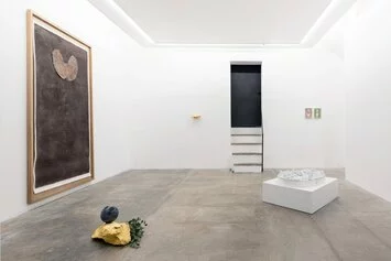 Anne e Patrick Poirier Apoptosi exhibition view. Foto Francesco Rucci
