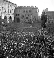 Archivio Amoretti, comizio per la capagna elettorale, 1948