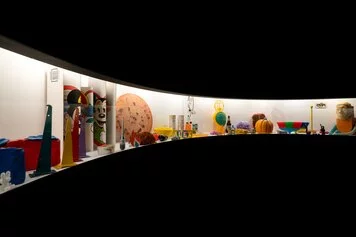 Alex Da Corte, ROY G BIV, 2022, Installation view: “Alex Da Corte Fresh Hell,” 21st Century Museum of Contemporary Art, Kanazawa, 2023 photo: IMAI Tomoki