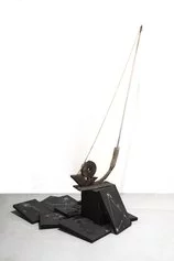 Gabriella Benedini
Arpa di Pitagora, 1990/1991-2022
scultura polimaterica, 290 x 150 x 210 cm
Collezione dell'artista