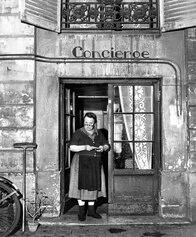 Robert Doisneau, La concierge aux lunettes, Paris 1945 © Robert Doisneau