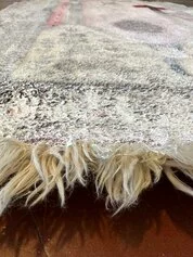Nadia Nespoli Parole differenti (2022) (dettaglio 1)   tecnica mista su tappeto persiano 120x70cm