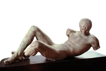 Nudo di giovane atleta 1938, scultura in bronzo cm 104x46x51 Galleria Umberto Mastroianni Pio Sodalizio dei Piceni