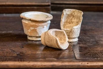 Ceramiche faentine rinascimentali, scavo archeologico
