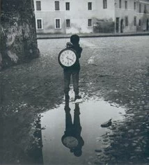 Piergiorgio Branzi   L'orologio. Courtesy Fondazione 3M