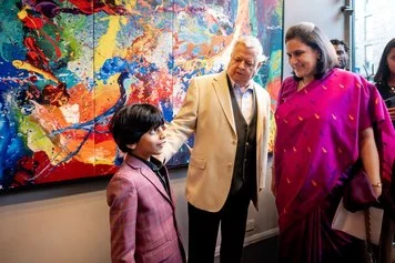 Sua Eccellenza Gaitri Issar Kumar con Roberto Gagliardi e Advait Kolarkar