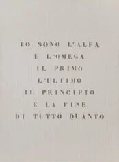 Vincenzo Agnetti, Ritratto di Dio, 1970, feltro bianco con scritta incisa dipinta di argento, 150 x 110 cm, ph. Roberto Marossi, courtesy Fondazione Agnetti, Milano